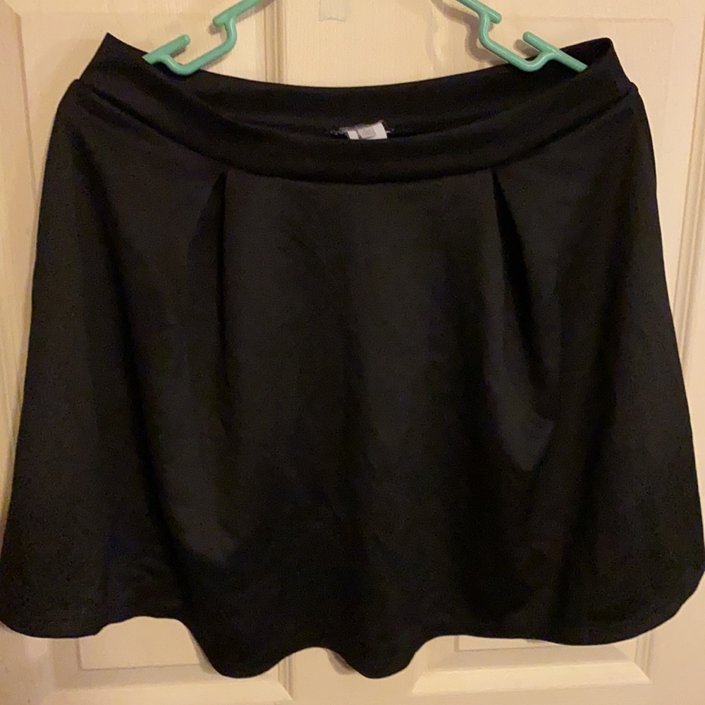Black Skirt